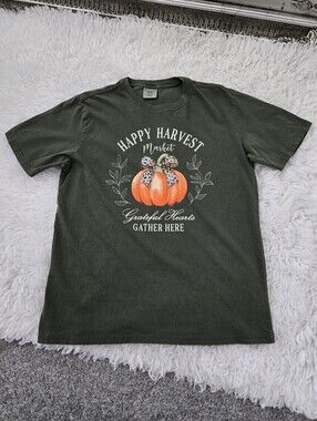 State of Mine 100% Cotton Heavyweight Jersey Happy Harvest T-Shirt. Size Medium.